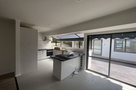Photo of property in 35 Cherry Road, Bucklands Beach, Auckland, 2014