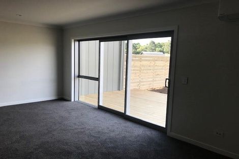 Photo of property in 9 Pukatea Lane, Kinloch, Taupo, 3377