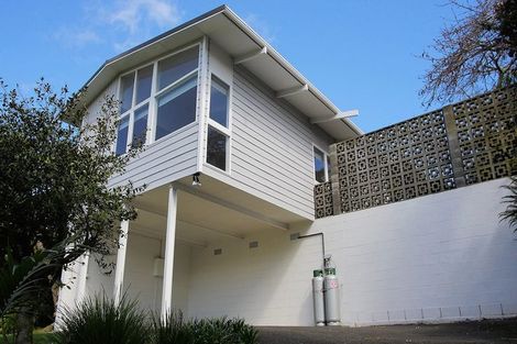 Photo of property in 23 Parkes Avenue, Saint Johns Hill, Whanganui, 4501