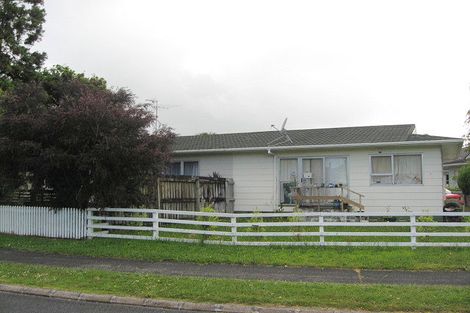 Photo of property in 25b Challen Close, Conifer Grove, Takanini, 2112