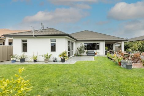 Photo of property in 18 Pania Place, Poraiti, Napier, 4112
