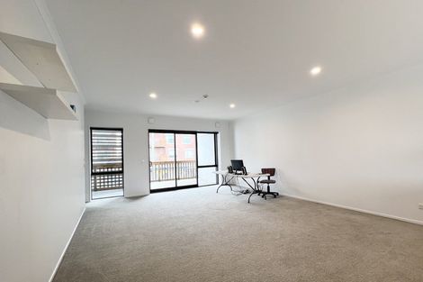 Photo of property in 217 Hobsonville Point Road, Hobsonville, Auckland, 0616