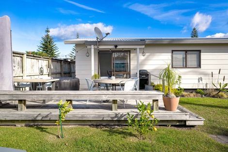 Photo of property in 215b Casement Road, Whangamata, 3620