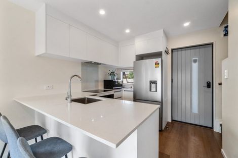 Photo of property in 89 Selo Street, Glen Eden, Auckland, 0602