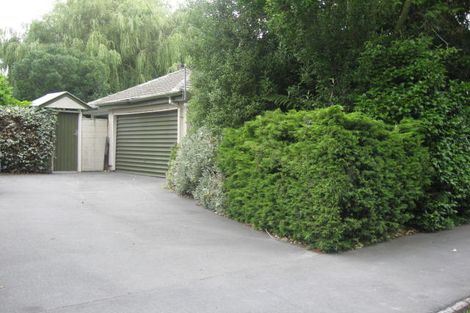 Photo of property in 23 Athol Terrace, Upper Riccarton, Christchurch, 8041