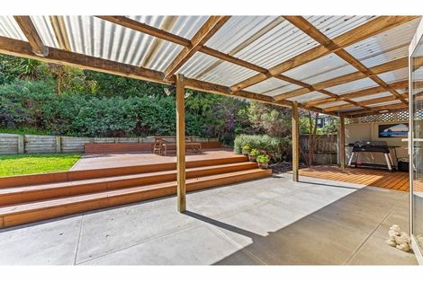 Photo of property in 81 Lynden Avenue, Hillcrest, Auckland, 0627