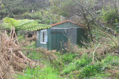 Photo of property in 115 Harbour View Road, Coromandel, 3581