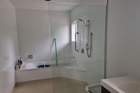 Photo of property in 425 Carrington Street, Upper Vogeltown, New Plymouth, 4310