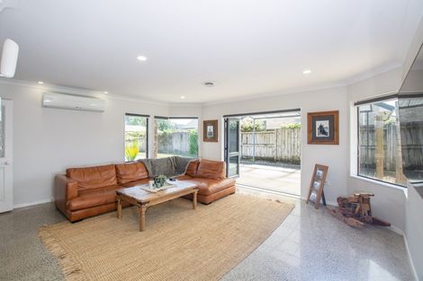 Photo of property in 51 Blake Boulevard, Papamoa Beach, Papamoa, 3118