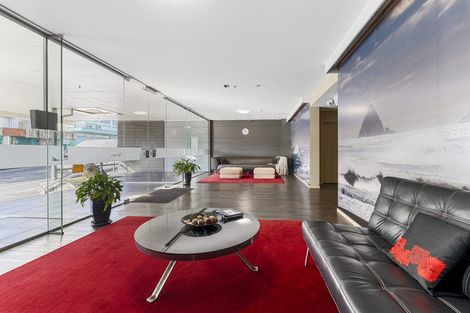 Photo of property in 22 Liardet Apartments, 303/22 Liardet Street, New Plymouth, 4310