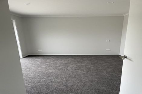 Photo of property in 77 Murray Ward Drive, Te Kauwhata, 3710