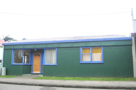 Photo of property in 25 Tilley Road, Paekakariki, 5034