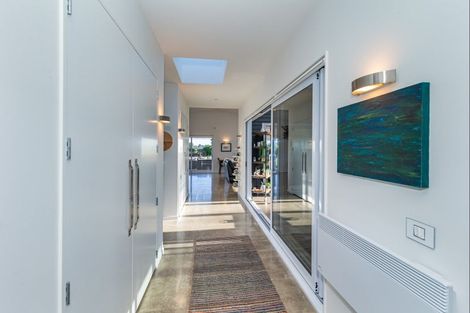 Photo of property in 342a Tararua Road, Levin, 5571