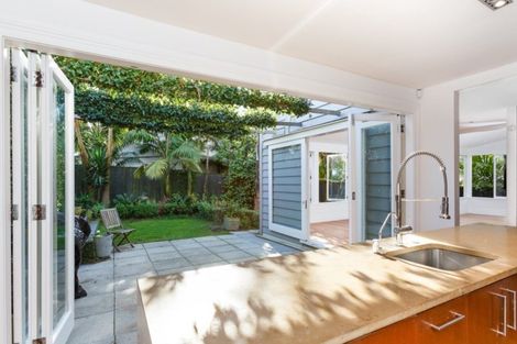 Photo of property in 24 Hepburn Street, Freemans Bay, Auckland, 1011