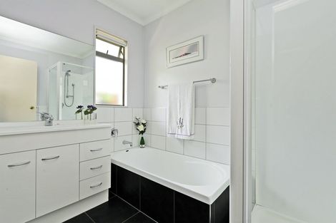 Photo of property in 35 Waterhouse Street, Taradale, Napier, 4112