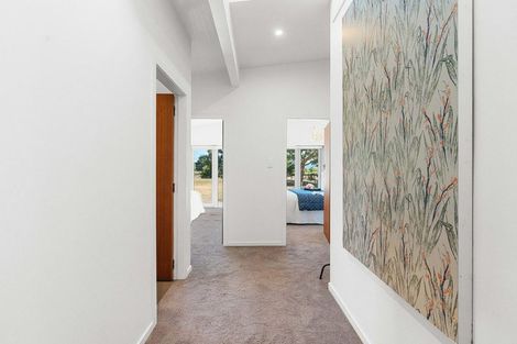 Photo of property in 1 Grey Street, Martinborough, 5711