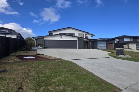 Photo of property in 114a Lisle Farm Drive, Pukekohe, 2120