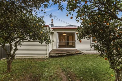Photo of property in 15 Devon Street, Taradale, Napier, 4112
