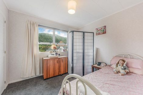 Photo of property in 14a Huia Street, Waikawa, Picton, 7220