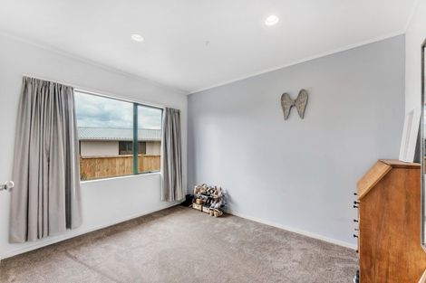 Photo of property in 22b Vincent Street, Howick, Auckland, 2014