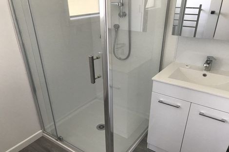 Photo of property in 4 Olive Crescent, Papatoetoe, Auckland, 2025