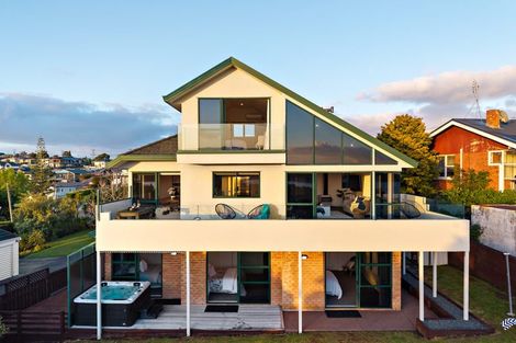 Photo of property in 26 Monyash Road, Manly, Whangaparaoa, 0930