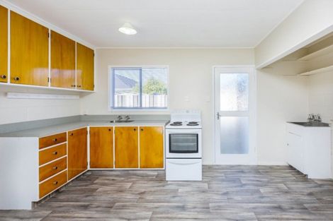 Photo of property in 9 Camp Street, Silverstream, Upper Hutt, 5019