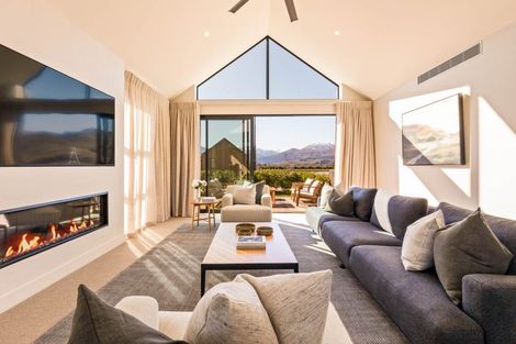 Photo of property in Kawarau Heights, 71 Kawarau Heights Boulevard, Lake Hayes, Queenstown, 9304