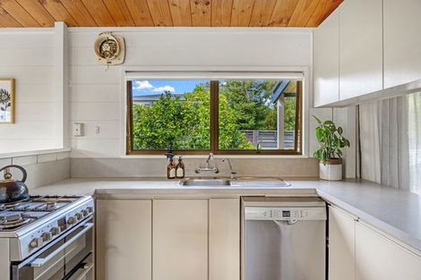 Photo of property in 102 Oak Street, Mangapapa, Gisborne, 4010