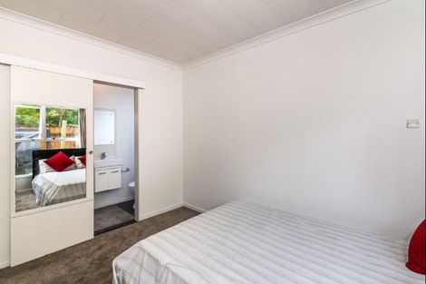 Photo of property in 15 Kotare Street, Hilltop, Taupo, 3330