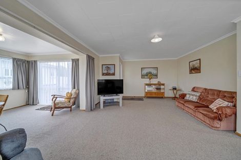 Photo of property in 24 Surrey Street, Hawera, 4610