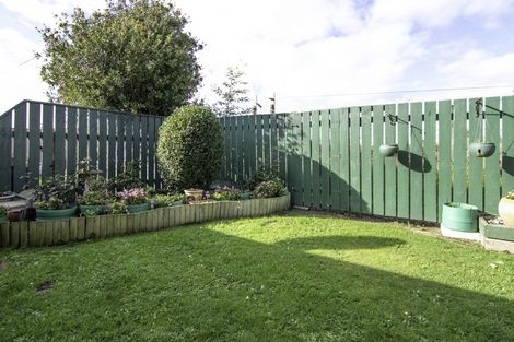 Photo of property in 8d Seaforth Avenue, Milson, Palmerston North, 4414