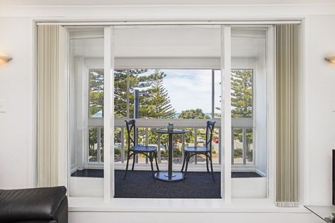 Photo of property in 245 Marine Parade, Napier South, Napier, 4110