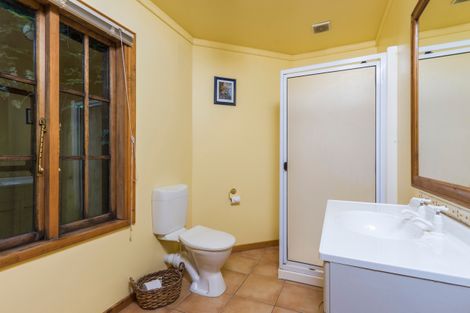 Photo of property in 33 Coster Street, Enner Glynn, Nelson, 7011