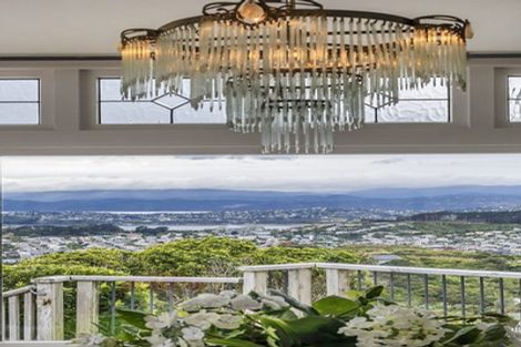 Photo of property in 39 Mills Road, Brooklyn, Wellington, 6021