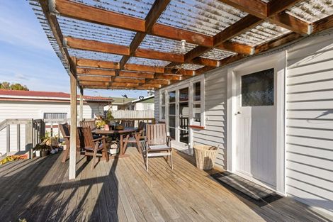 Photo of property in 65 Phillips Street, Sanson, 4817
