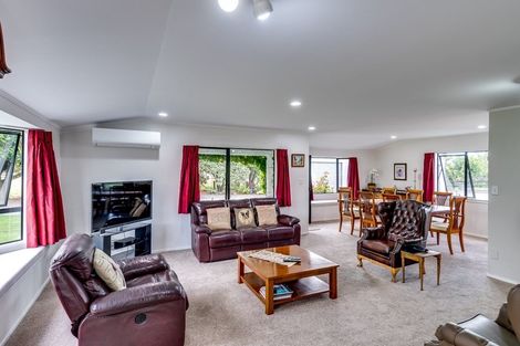 Photo of property in 1004 Riverslea Road South, Longlands, Hastings, 4172