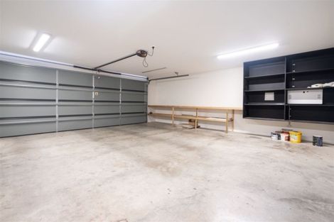 Photo of property in 9 Crown Close, Prebbleton, 7604