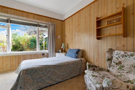 Photo of property in 15 Douglas Road, Amberley, 7410