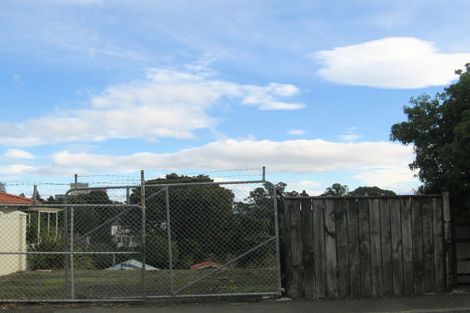 Photo of property in 8a Selwyn Road, Hospital Hill, Napier, 4110