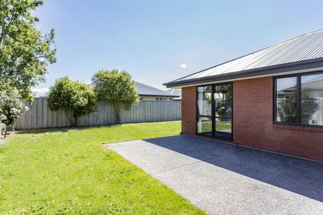 Photo of property in 16 Waimarie Street, Pegasus, 7612