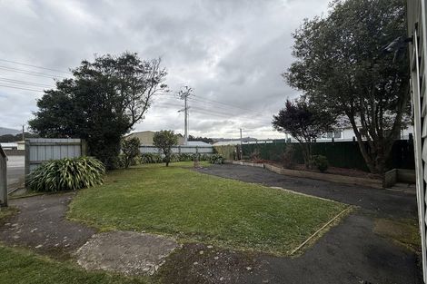 Photo of property in 2a Brooklyn Street, Green Island, Dunedin, 9018