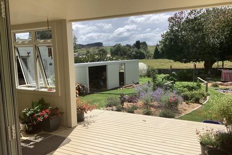 Photo of property in 25 Mount View Street, Raetihi, 4632