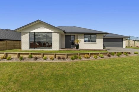 Photo of property in 1 Ridge Drive, Omokoroa, 3114