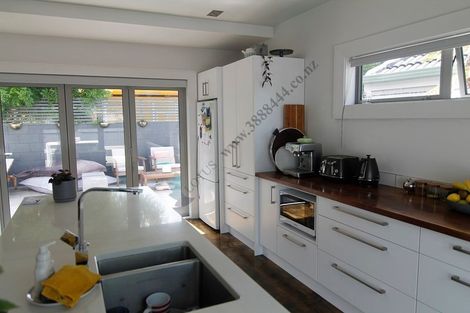 Photo of property in 50 Blair Avenue, Papanui, Christchurch, 8053