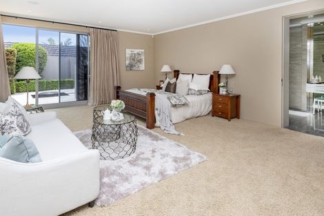 Photo of property in 5 Te Akau Crescent, Bucklands Beach, Auckland, 2012