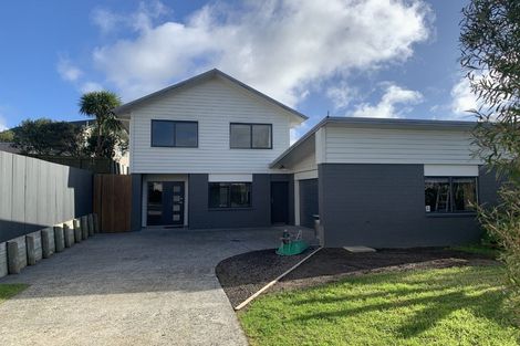 Photo of property in 4 Newfound Way, Glen Eden, Auckland, 0602