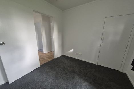 Photo of property in 44 Preston Avenue, Henderson, Auckland, 0610