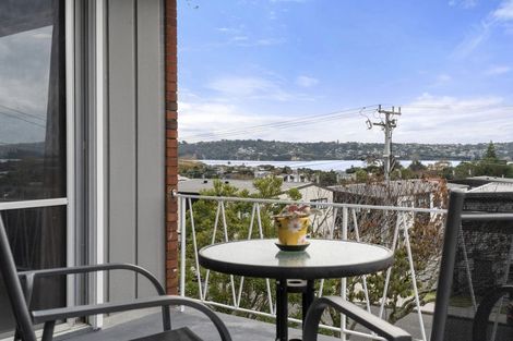 Photo of property in 61 Taylor Road, Mangere Bridge, Auckland, 2022