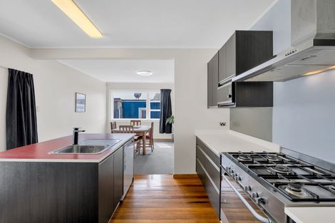 Photo of property in 27 Moore Avenue, Tawhero, Whanganui, 4501